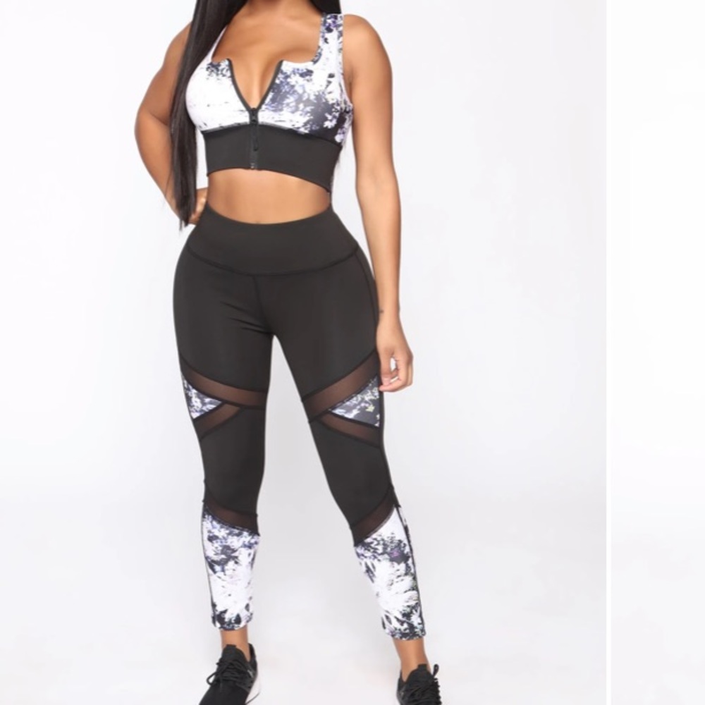 Nova Sport 2 Piece Set